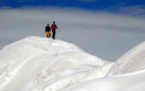   مصر اليوم - النرويج تستخدم المرايا العملاقة للحصول على أشعة الشمس