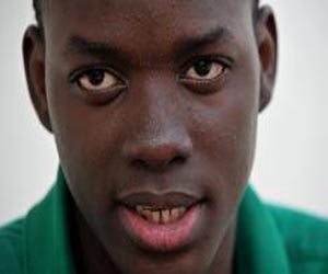   مصر اليوم - نادى تشلسي يضم البوركيني برتران تراوري