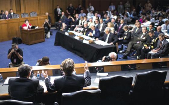   مصر اليوم - فورد يدافع عن سياسة أوباما ونواب يهاجمون التلكؤ في دعم المعارضة