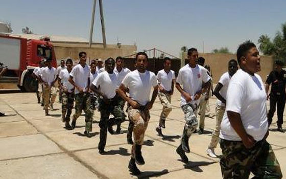   مصر اليوم - تخُرج الدُفعة الأولى من  ضباطِ اللجنة الأمنيّةٍ العليا بعد تحريّر ليبيّا