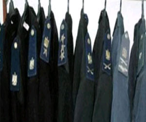   مصر اليوم - تجديد حبس 4 متهمين انتحلوا صفة رجال شرطة لسرقة المواطنين في الجيزة