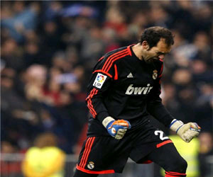   مصر اليوم - ليفربول يكسر قواعده للحصول على ألونسو