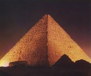   مصر اليوم - خبير آثار : الهرم الأكبر أنشئ كمرصد فلكي قبل عصر الملك خوفو