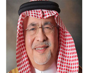   مصر اليوم - وزير الثقافة والإعلام السعودي يدشن أول مجلة الكترونية عن سرطان الثدي