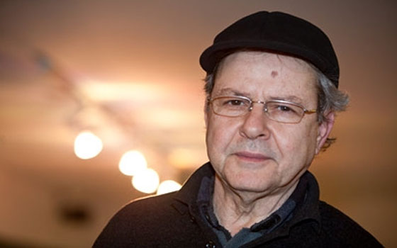 مصر اليوم - الجزائري علواش يتوج بجائزة أحسن إخراج في مهرجان أبوظبي السينمائي