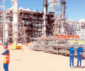   مصر اليوم - الجزائر تقر 31 مشروعًا استثماريًا بقيمة 228 مليار دينار