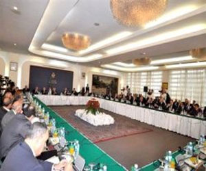   مصر اليوم - تنصيب لجان فرعية للنهوض بقطاع البناء والأشغال العمومية في الجزائر