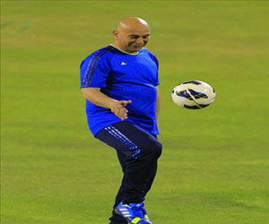   مصر اليوم - حسام حسن مهدد بالإبتعاد عن تدريب منتخب الأردن