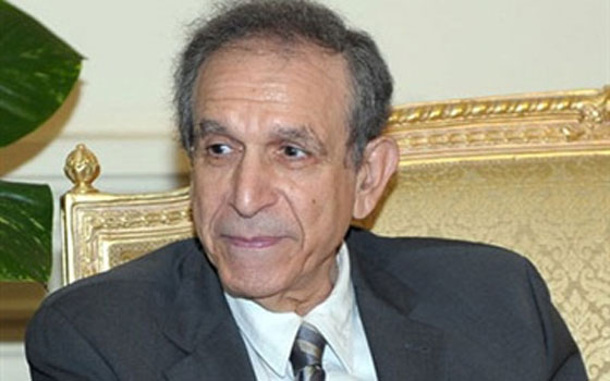 مصر اليوم - وزير التعليم يرفض عودة الشرطة إلى الجامعات