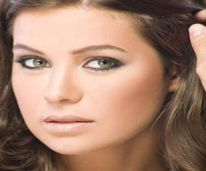   مصر اليوم - يسرا اللوزي تواصل تصوير الجزء الثاني من آدم والجميلة