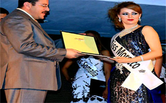   مصر اليوم - ملكة جمال المغرب في زيارة إلى القاهرة