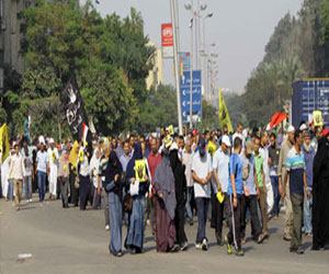   مصر اليوم - اشتباكات بين أنصار مرسي ومعارضيهم في الإسكندرية