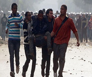   مصر اليوم - إصابة 3 طلاب في اشتباكات بين مؤيدي ومعارضي مرسي في جامعة دمياط