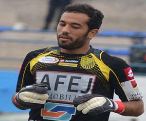   مصر اليوم - أنس الزنيتي يشكو الفاسي لاتحاد الكرة ويطالبه بـ 25 ألف دولار