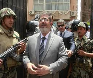   مصر اليوم - مرسي أكّد أنّه كان محتجزًا في القاعدة البحريّة في الإسكندريّة