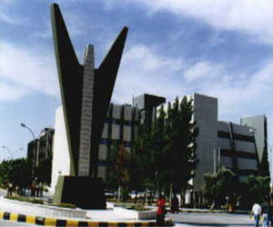   مصر اليوم - محاضرة حول احتمالية وجود الحياة على كواكب اخرة في جامعة اليرموك