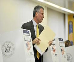   مصر اليوم - نيويورك تستعد لانتخاب رئيس بلدية يساري التوجه خلفًا لبلومبرغ