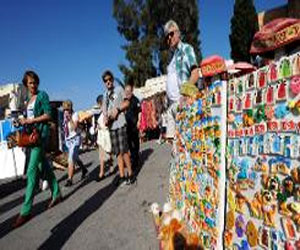   مصر اليوم - السلطات التونسية تتوقع نموًا بنسبة 4 بالمئة في 2014