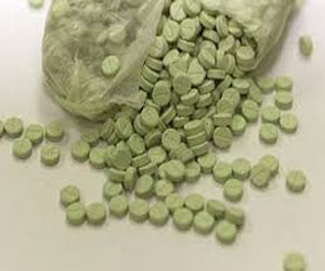   مصر اليوم - إحباط محاولة تهريب 756 ألف حبّة مخدّرة على حدود السعودية مع الأردن