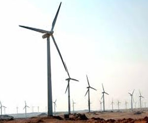   مصر اليوم - وزير الكهرباء: تشغيل مشروع توليد الكهرباء من طاقة الرياح في العام المقبل