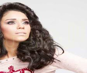 مصر اليوم - الفنانة المصرية أمينة في حفل غنائي في طنجة