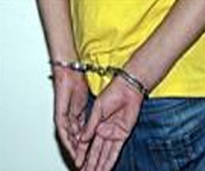   مصر اليوم - القبض على عاطل مطلوب ضبطة في 13 قضية متنوعة قنا