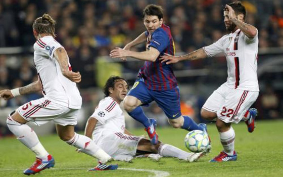   مصر اليوم - إليجري يعتبر التأخر بفارق هدف أمام برشلونة حتى الدقيقة 83 أمر إيجابي