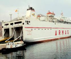   مصر اليوم - إسبانيا تحجز 10 أطنان من الحشيش في باخرة صيد مغربية