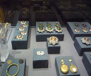   مصر اليوم - الأثار :لجنة تؤكد أثرية عدد من المجوهرات تعود لعصر أسرة محمد علي‎