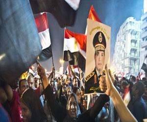   مصر اليوم - تفويض السيسي رئيسًا تجمع 7 ملايين توقيع من 20 محافظة