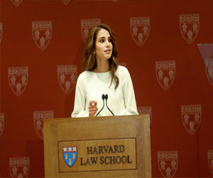   مصر اليوم - الملكة رانيا تشارك بالملتقى السنوي السابع لخريجي جامعة هارفرد العرب