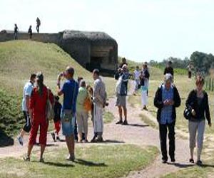   مصر اليوم - النورماندي تستعد للسياحة التاريخية وسط مخاوف من ان تصبح مدينة ترفيهية