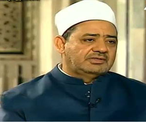   مصر اليوم - شقيق شيخ الأزهر يشهد صلح عائلتي حزين وسالم في الأقصر