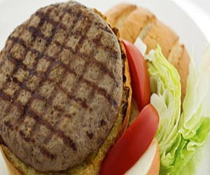   مصر اليوم - هيئة الرقابة الصحية الاميركية تبحث وقف الدهون غير المشبعة فى الأطعمة