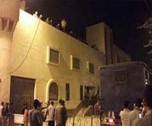   مصر اليوم - ضبط عاطلين تخصصا في سرقة الأجانب في الغردقة