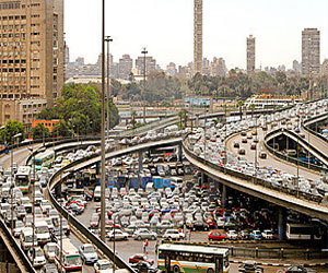   مصر اليوم - وزارة الداخلية تُطلق مبادرة لمواجهة الأزمة المرورية في مصر
