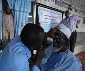   مصر اليوم - خيرية دبي تشارك في برنامج مكافحة العمى في أفريقيا