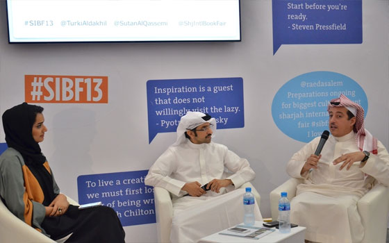 مصر اليوم - القاسمي والدخيل يؤكِّدَان أن فيسبوك وتويتر غيّرا منظومة القيم المُجتمعيَّة