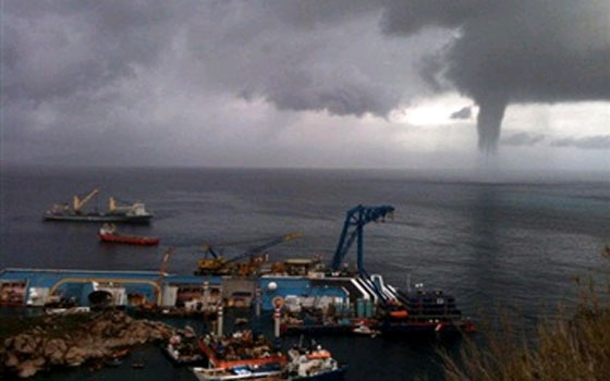   مصر اليوم - مقتل وإصابة أكثر من 1200 شخصًا في الفلبين جراء الإعصار هايان