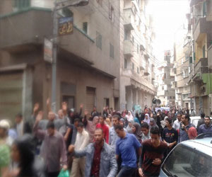 مصر اليوم - أصحاب محلات السمك يفضون مظاهرة إخوانيّة في دمياط