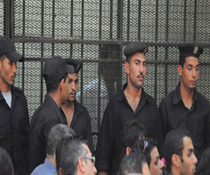   مصر اليوم - تأجيل محاكمة قذاف الدم للأربعاء المقبل