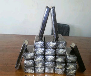   مصر اليوم - تجديد حبس تاجر مخدرات ضبط بحوزته 5 كيلو حشيش في الجيزة