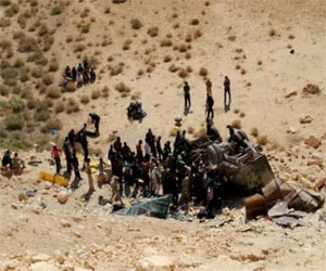   مصر اليوم - إصابة ثلاثة شرطييّن في انقلاب مُدرّعة شمال سيناء