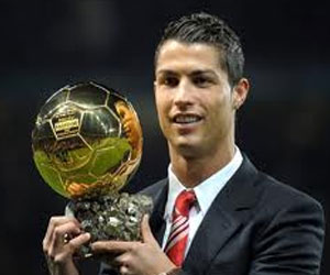 مصر اليوم - كاربخال: رونالدو أفضل لاعب في العالم