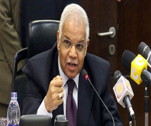   مصر اليوم - محافظ القاهرة  يتفقد أحياء الشرابية والزاوية الحمراء