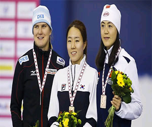 مصر اليوم - لي سانغ هوا تحطم الرقم القياسي في تزلج السرعة للنساء