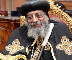   مصر اليوم - البابا تواضروس يستقبل محافظ ومدير أمن الإسكندرية