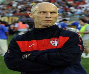 مصر اليوم - برادلي يؤجل معسكر منتخب الفراعنة 24 ساعة