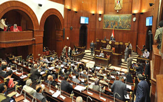   مصر اليوم - لجنة الخمسين تُقر نظام الحُكم شبه الرئاسي وتنتهي من 100 مادة في الدستور الجديد