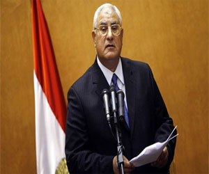   مصر اليوم - منصور يدعو إلى تطوير منظومة الدعم والعشوائيّات